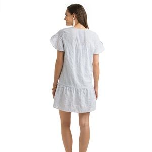 Vineyard Vines Dresses - Vineyard Vines Pintucked stripe dress Vineyard Vines Dresses - Vineyard Vines Pintucked stripe dress